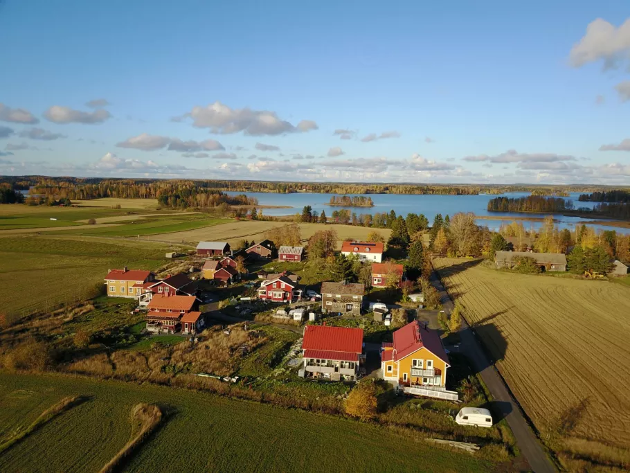 Kurjen ekokyläyhdistys ry